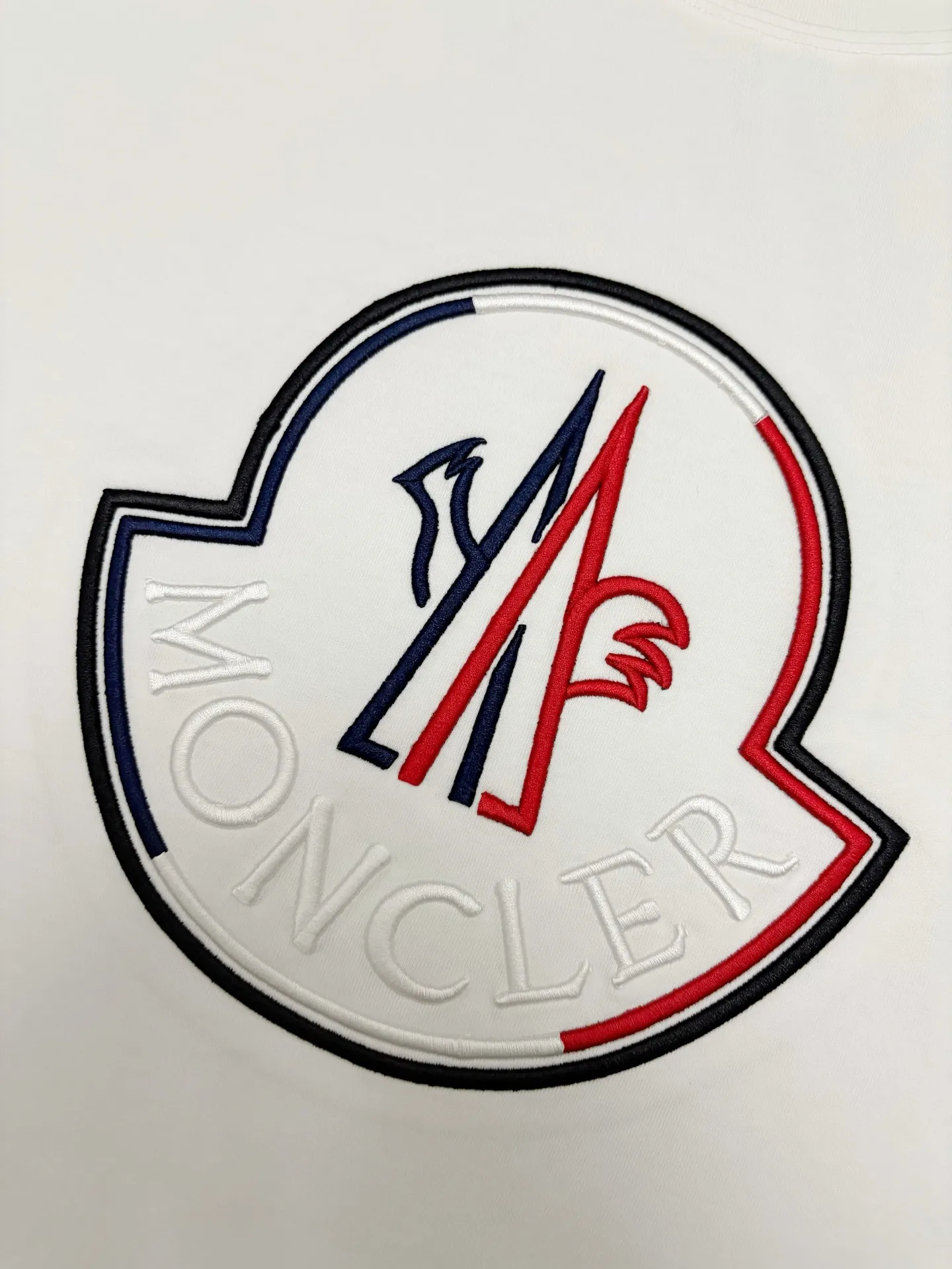 P135💰 MONCLER T 【 Moncler ， 】 New Arrival ， Premium Versatile ， Same Style MONCLER ， T ， ， ， ！ ， ， ， ， ， ， ， ！！ 300 ， ， 。 ， 。 ， ， ！！ Sizes：S、M、L、XL、XXL